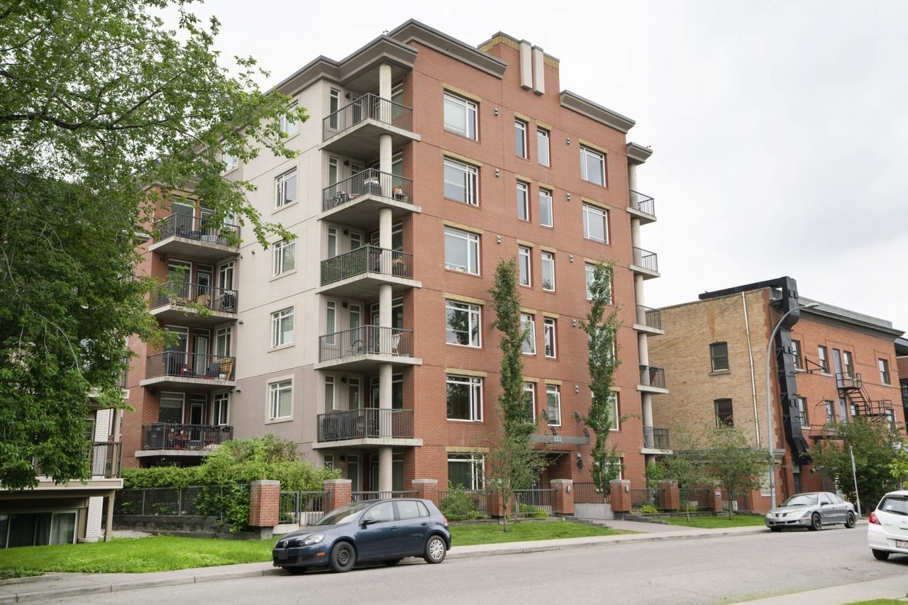 106 #1 - Photo 2 of 36