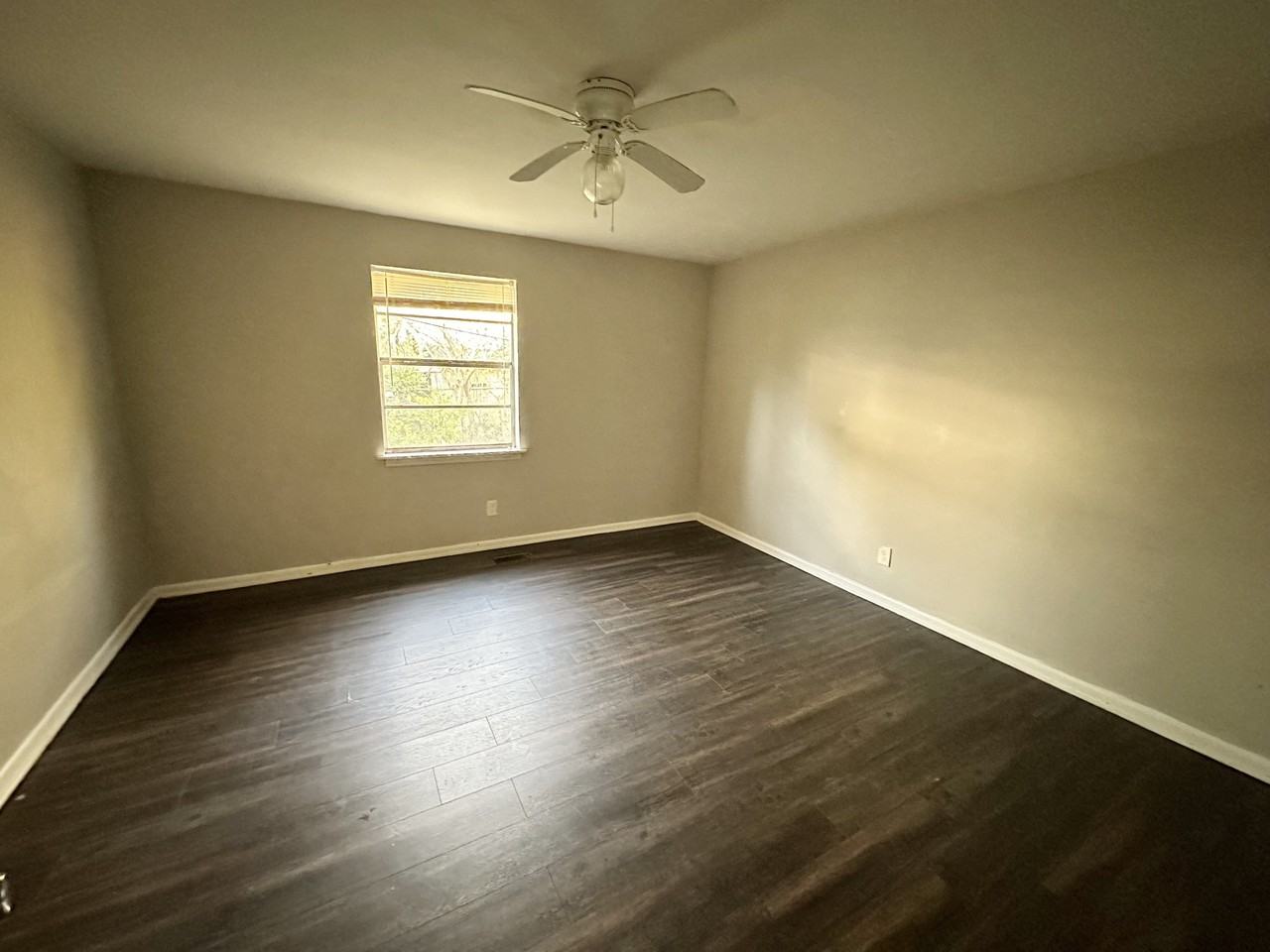 2009 Hollins Dr #1 - Photo 5 of 10