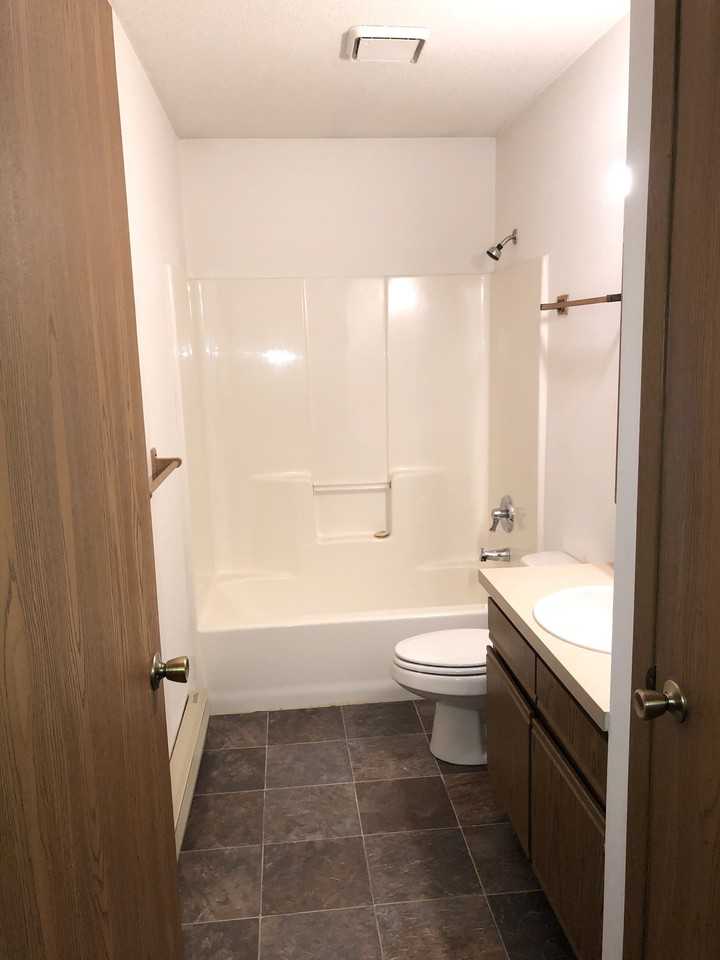 1621 Devney Dr #1 - Photo 3 of 8