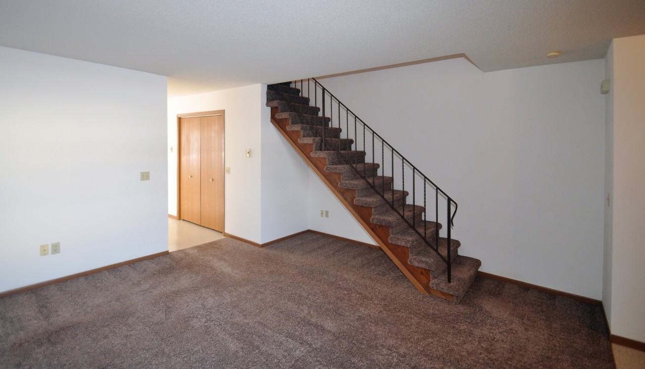 1621 Devney Dr #1 - Photo 4 of 8