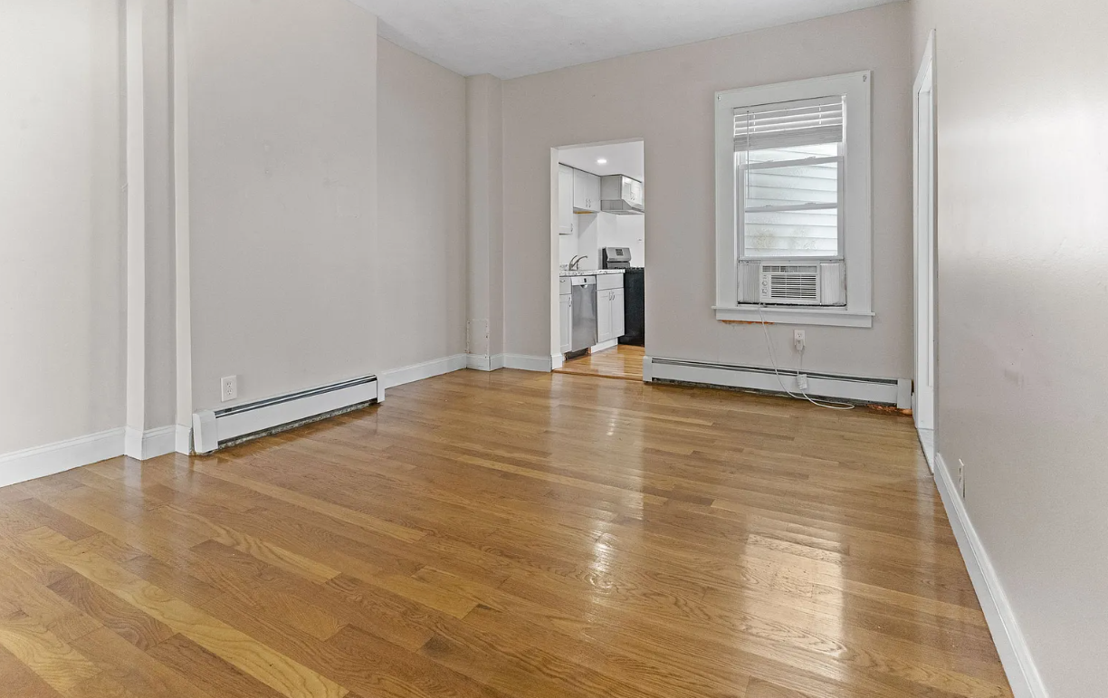 156 Lexington St #2 - Photo 6 of 15