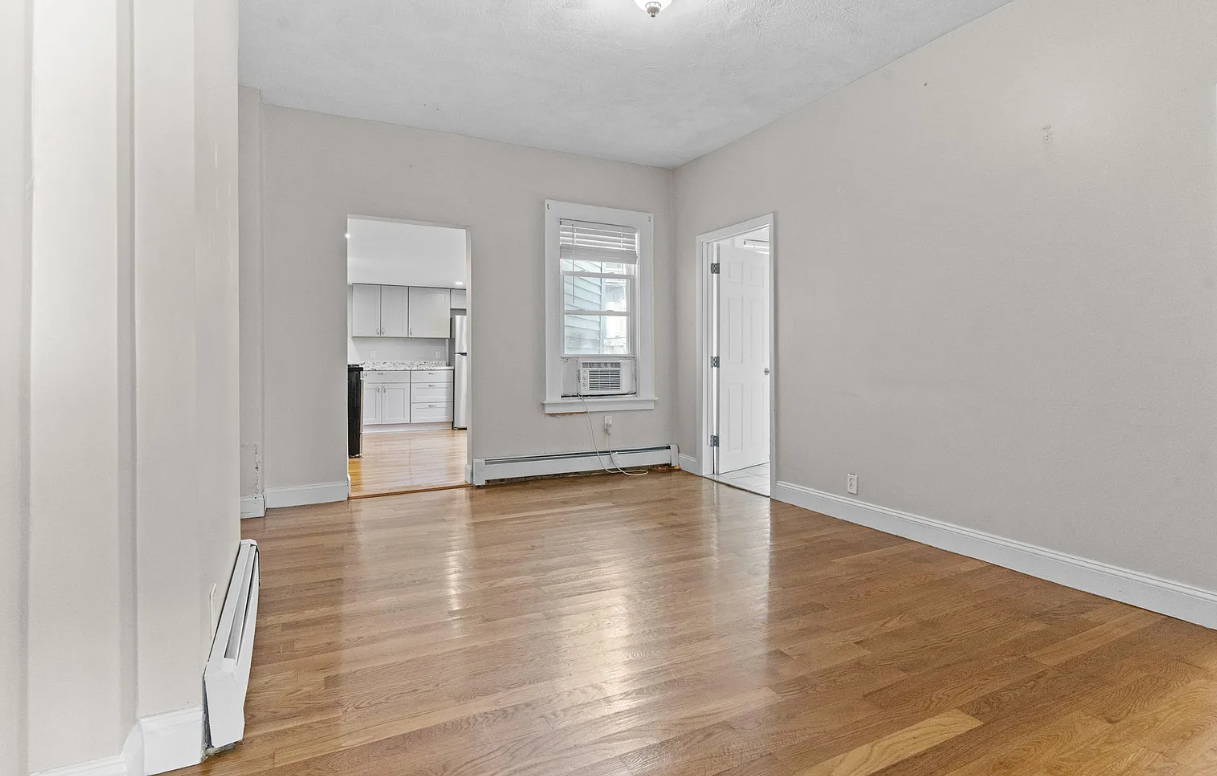 156 Lexington St #2 - Photo 7 of 15