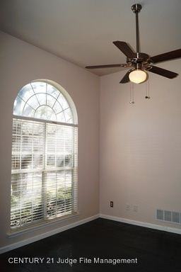 4109 Burnhill Dr - Photo 2 of 11