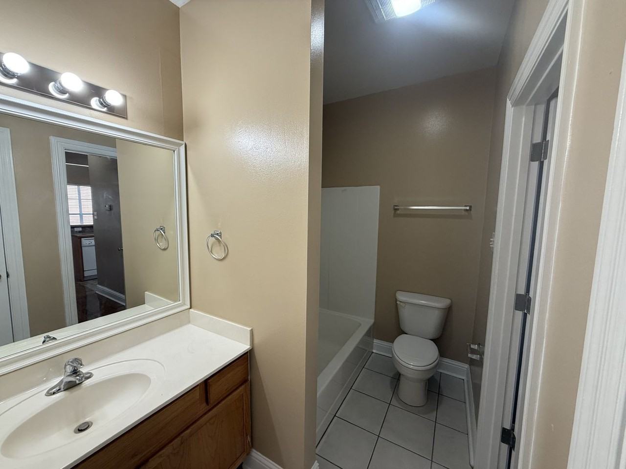 217 Penny Ln - Photo 6 of 11