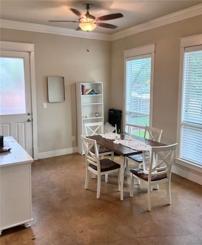 4420 4420 Red River - Entire Property - Photo 5 of 13