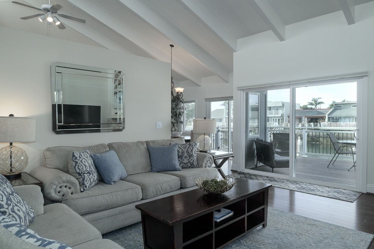 4431 Gateshead Bay - Photo 5 of 31