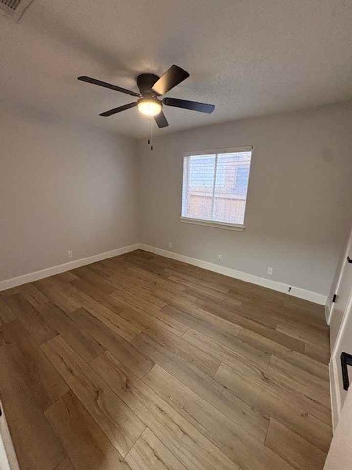 9618 Copper Creek Dr - Photo 7 of 19