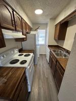 featured image of 1700 Se Barlow Dr