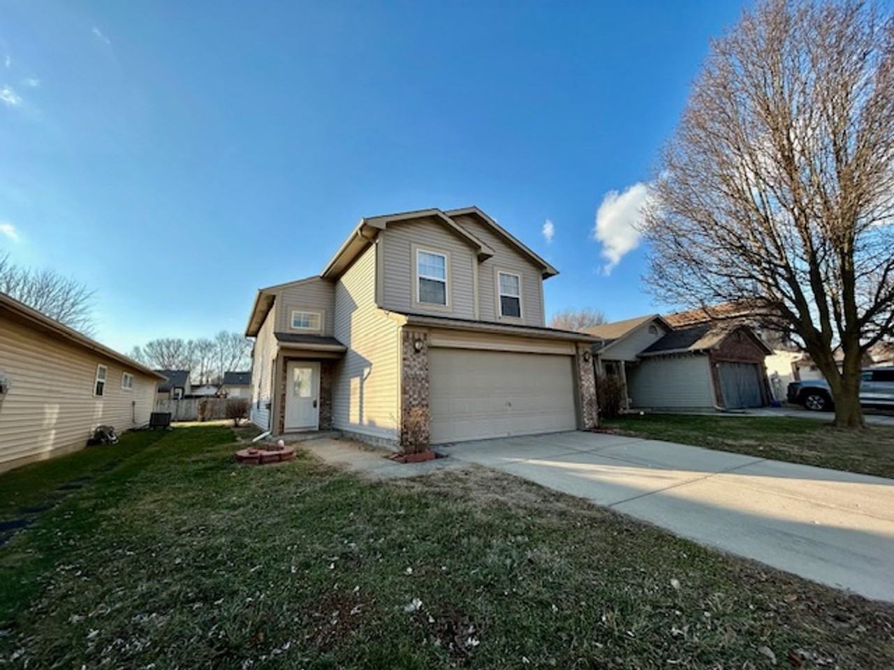 6316 Long River Ln - Photo 2 of 34