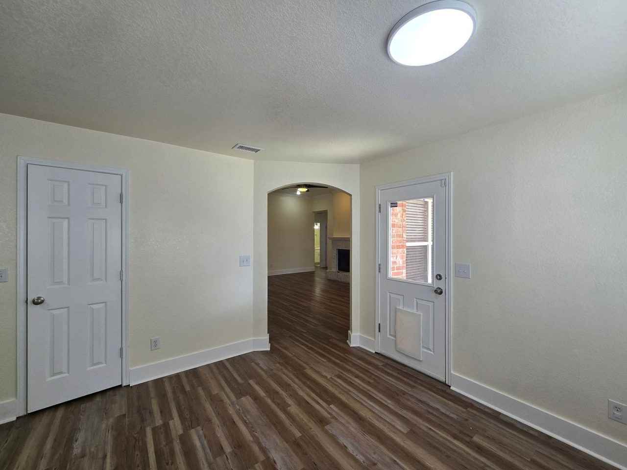 408 Abu Bakar Dr - Photo 5 of 23