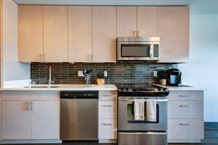 717 Dexter Ave N - Photo 1 of 1