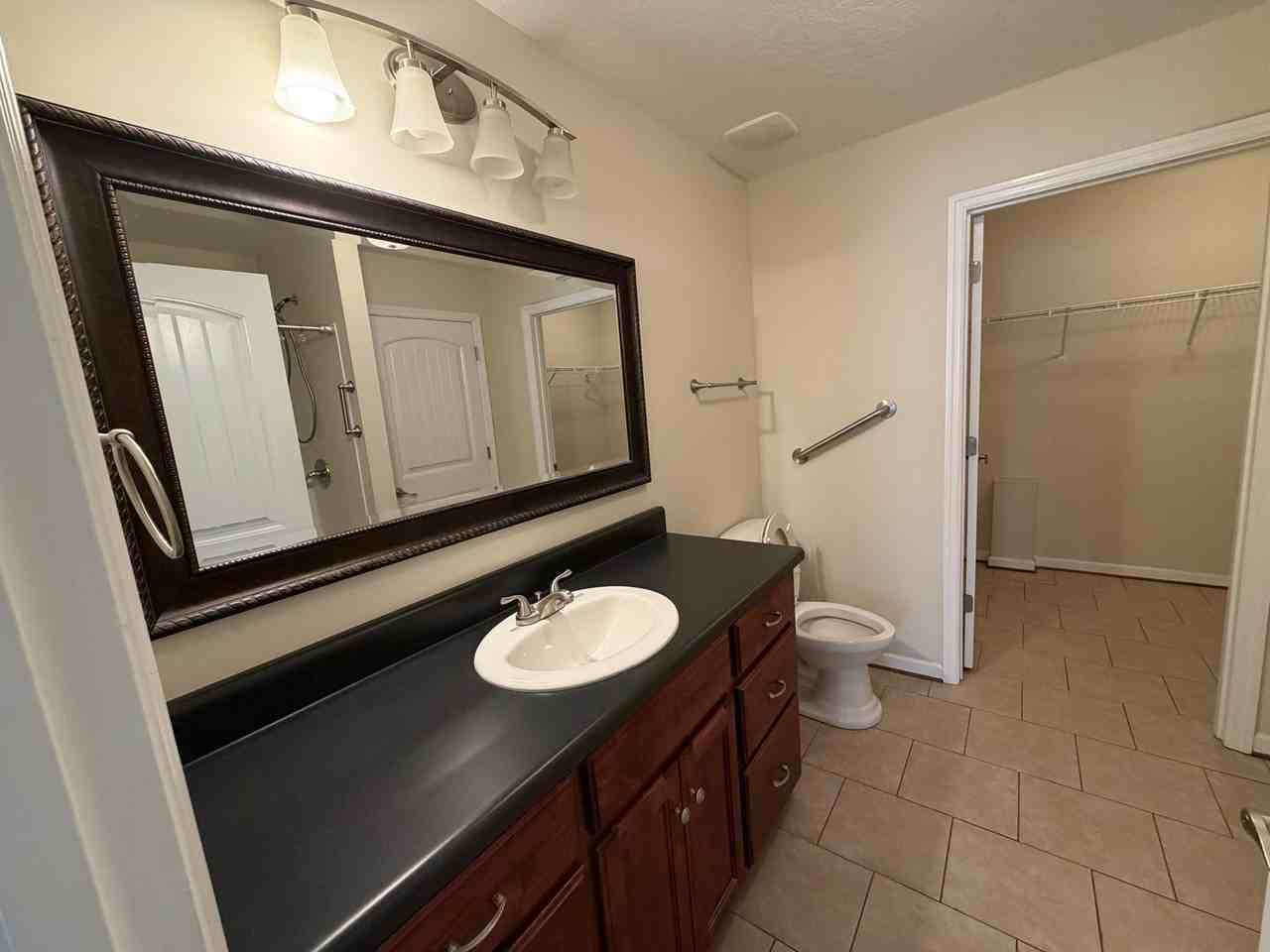 22 Skylar Ct - Photo 7 of 16