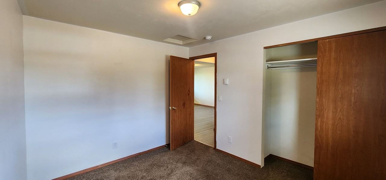 North Atlantic Street Apartments! - Photo 6 of 12