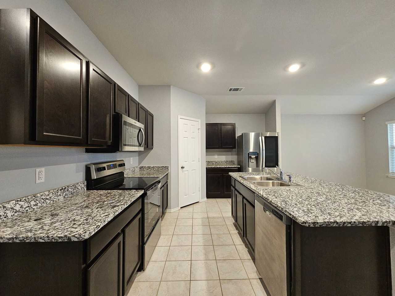 3710 Tanchico Dr - Photo 4 of 23