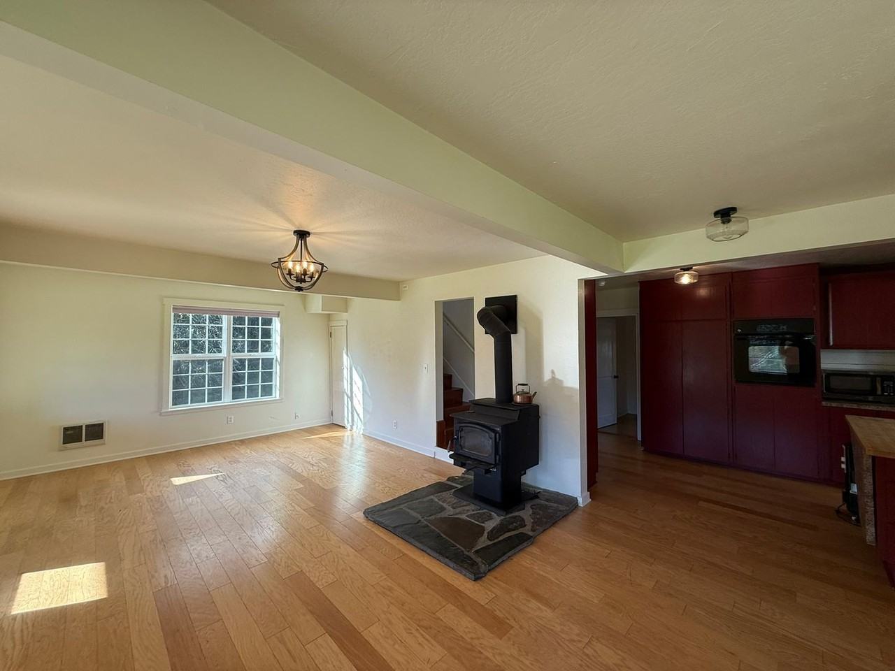 24496 Mccain Rd - Photo 5 of 40