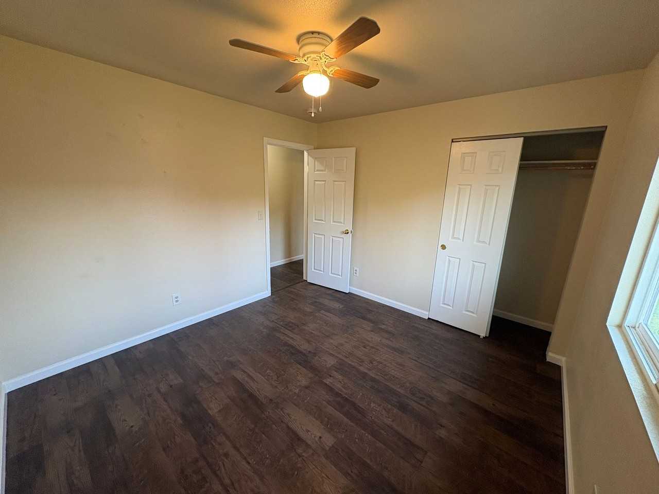 14595 Dry Creek Rd - Photo 7 of 11