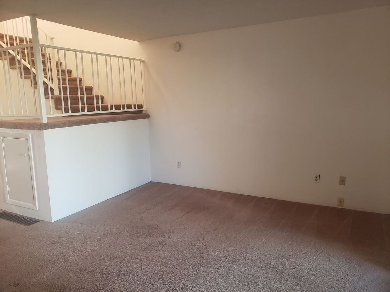 619 N Hayden Bay Dr - Photo 4 of 23