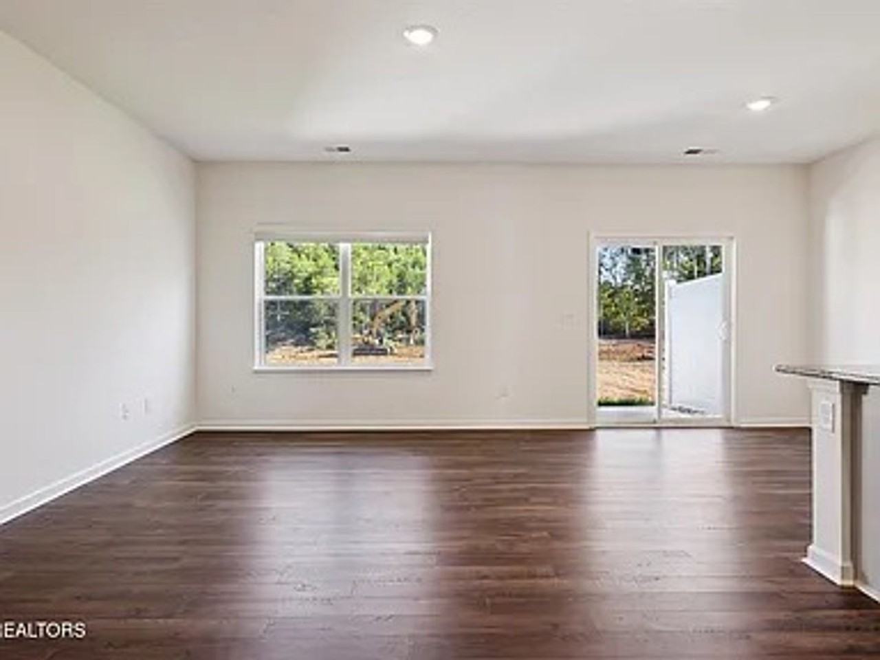 120 Jace Way - Photo 4 of 19