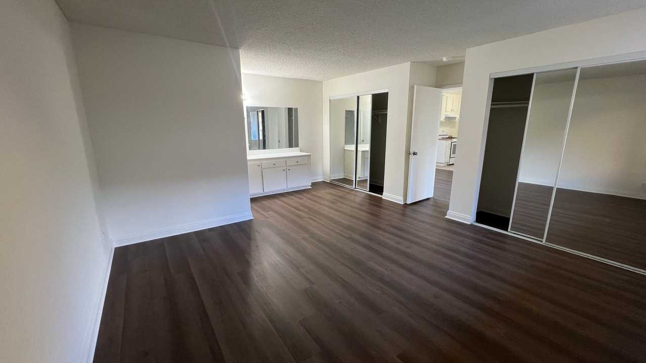 Sierra - Photo 5 of 16