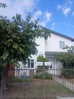 featured image of 1627 E 88th St