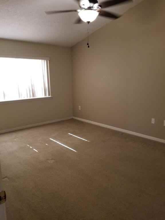 3584 Muirfield Dr - Photo 4 of 17