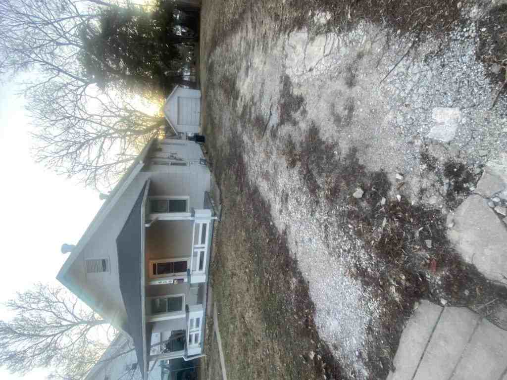 526 S Crescent Ave - Photo 2 of 11