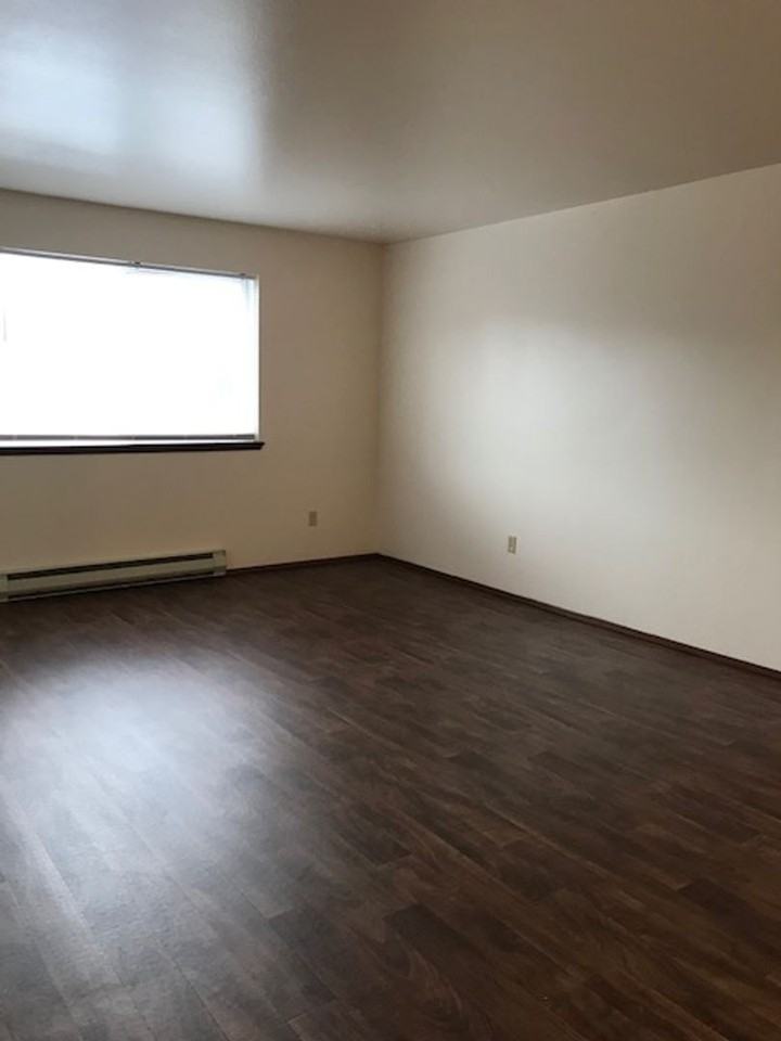 903-911 21st Street - Photo 5 of 24