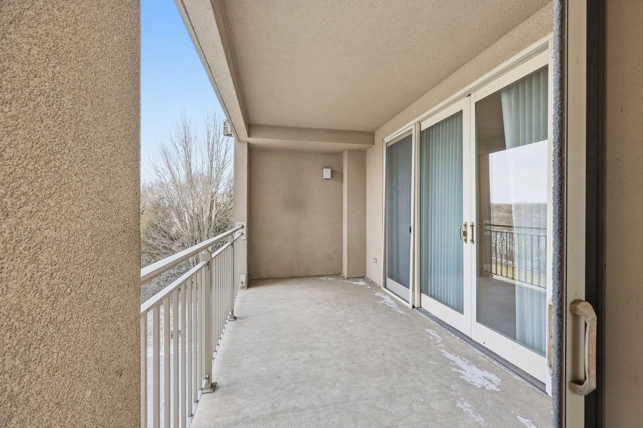 5745 Newbank Cir #202 - Photo 6 of 50