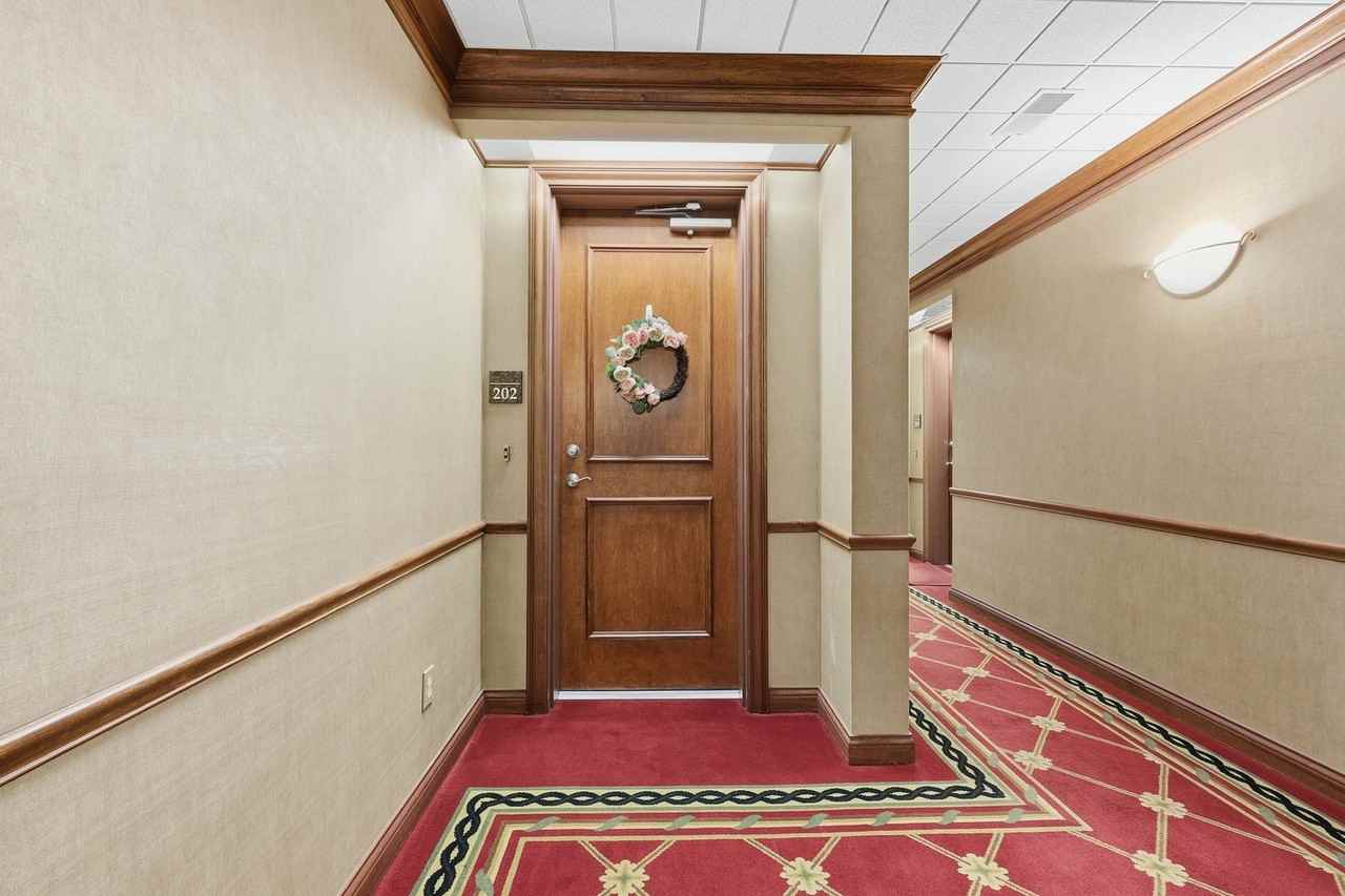 5745 Newbank Cir #202 - Photo 7 of 50