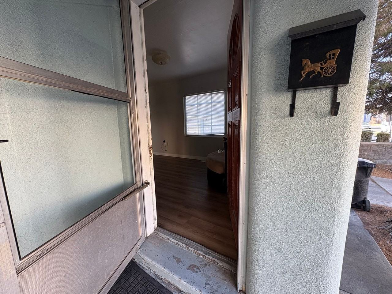 39 W 880 N - Photo 4 of 24