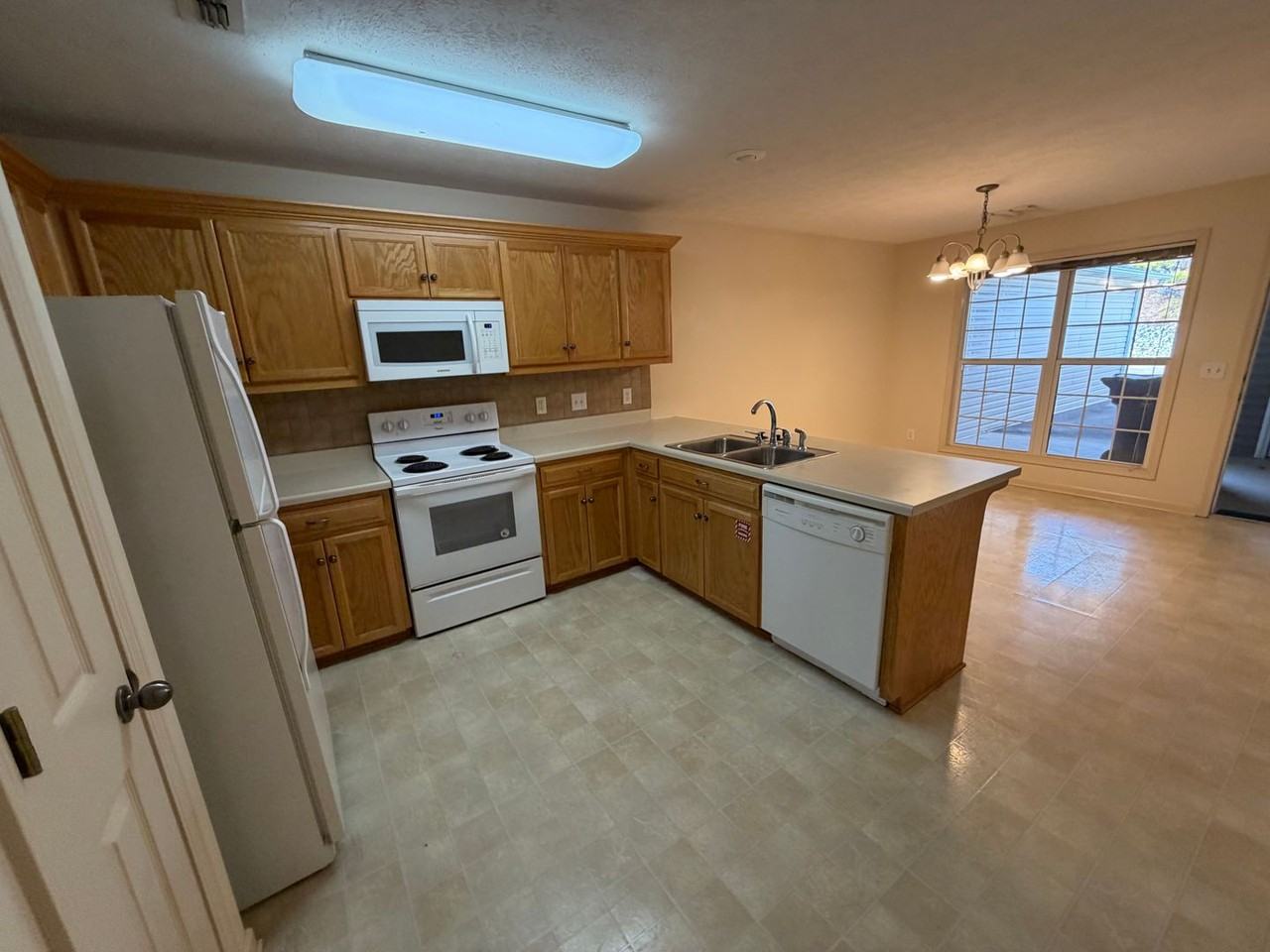1482 Bailee Way Sw - Photo 5 of 11