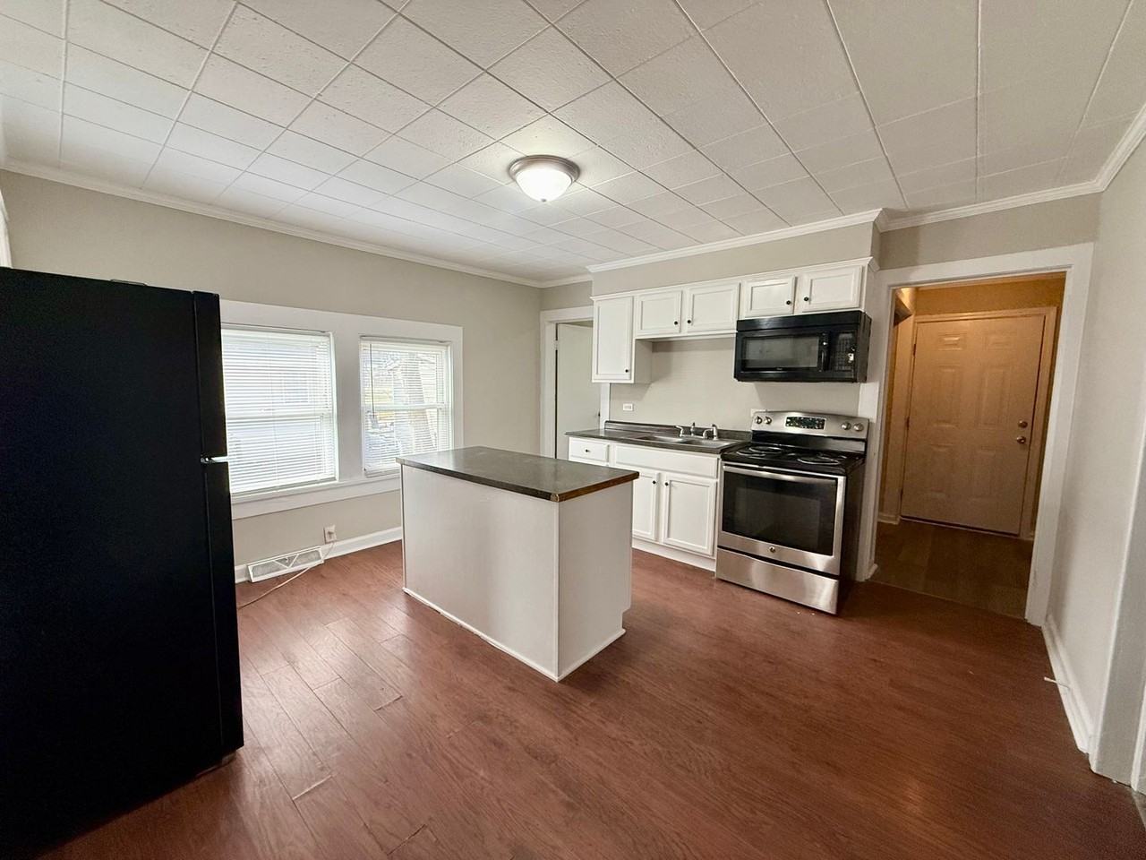 409 N Crigler St - Photo 4 of 13