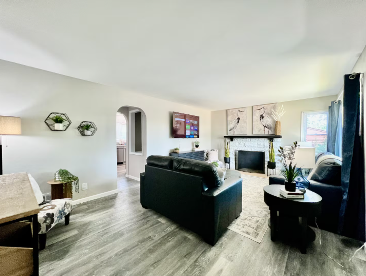 6635 Franklin Madison Rd - Photo 3 of 28