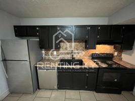 featured image of 178 S Killarney Ln