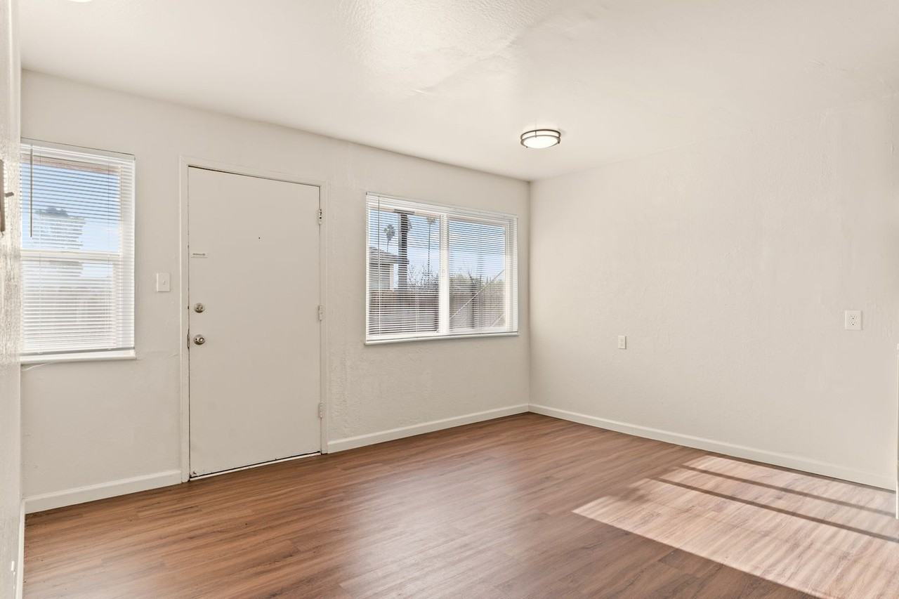 9635 Plymouth St #02 - Photo 2 of 13