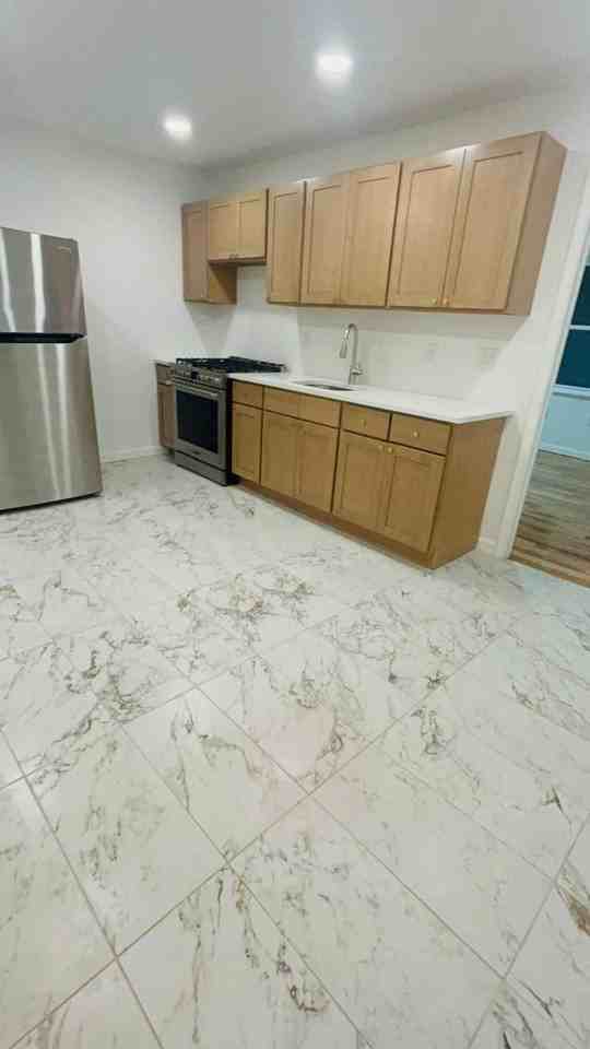 118 County Rd - Photo 6 of 10