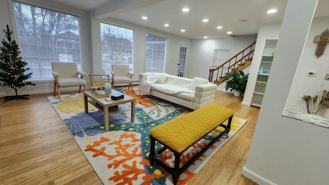 150 E Walnut St - Photo 1 of 1