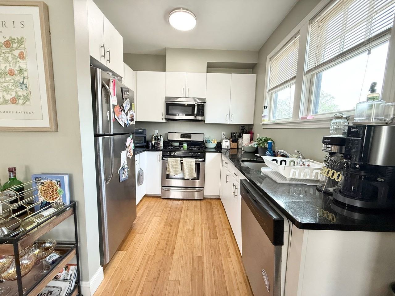 201 W 3rd St - Photo 3 of 14