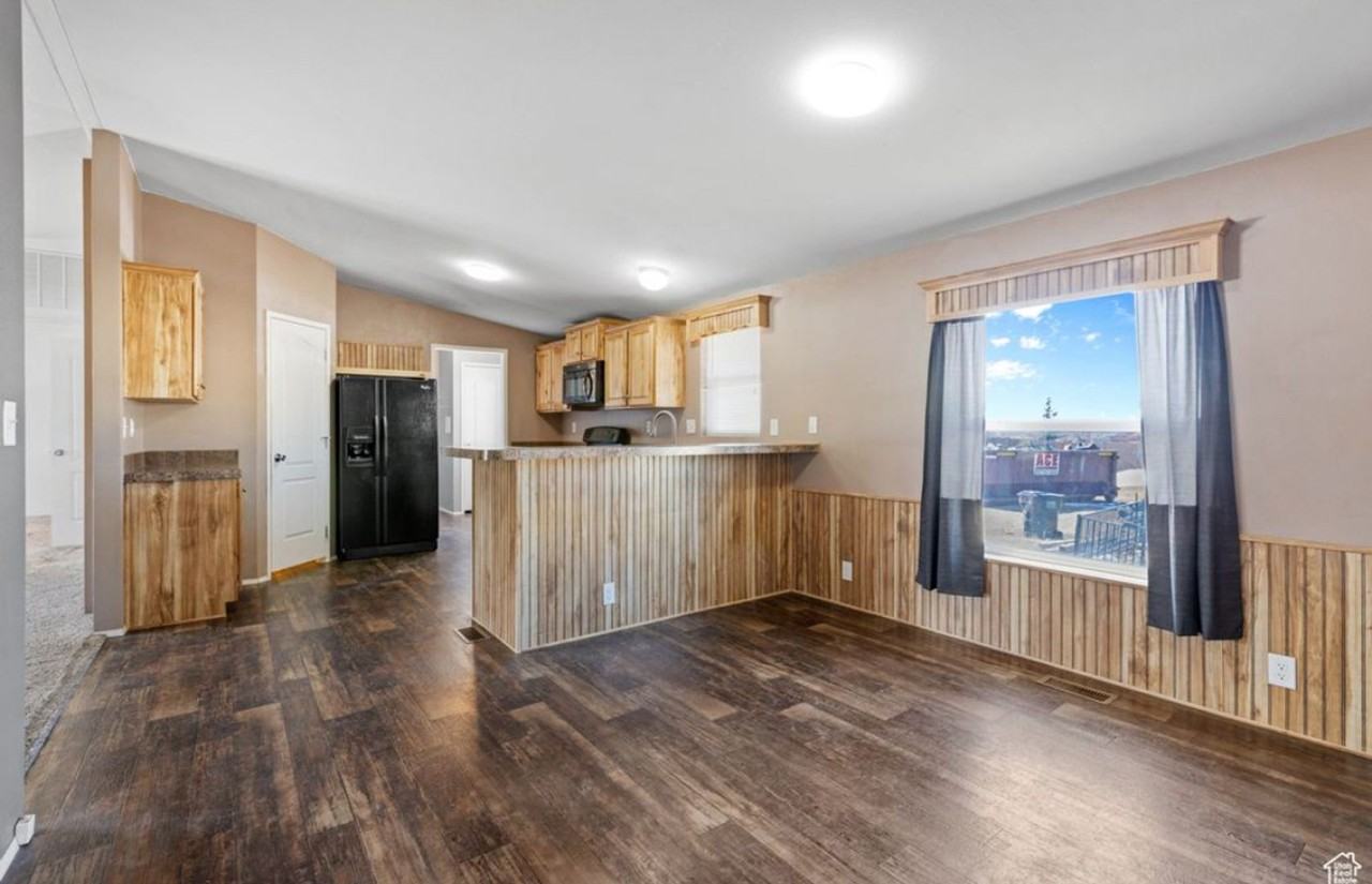 432 View Ln - Photo 3 of 17