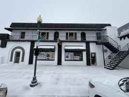 featured image of 191/121 W Kemp