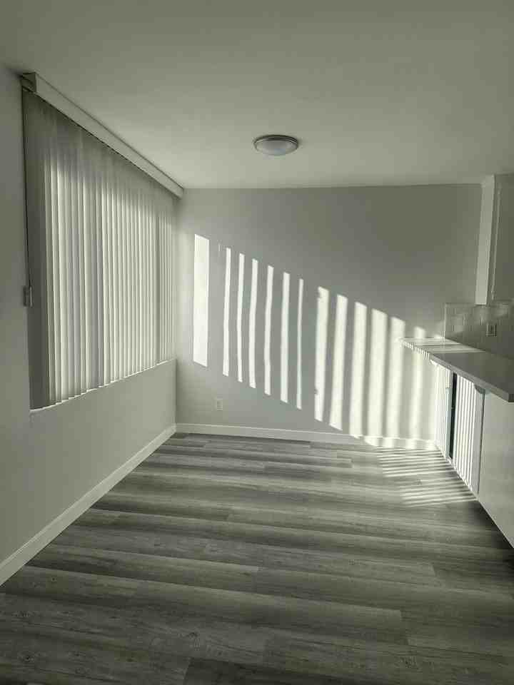 Manhattan Beach Blvd - Photo 6 of 35