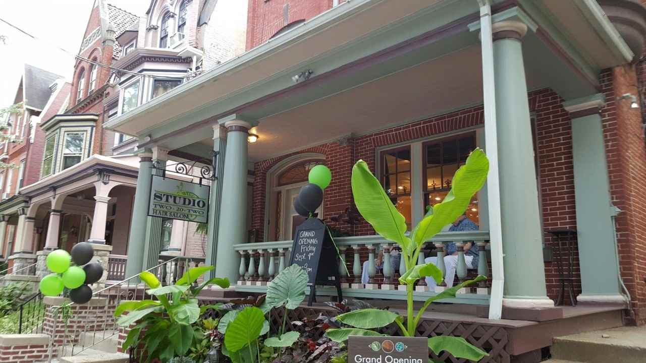 428 N Duke St - Photo 6 of 27