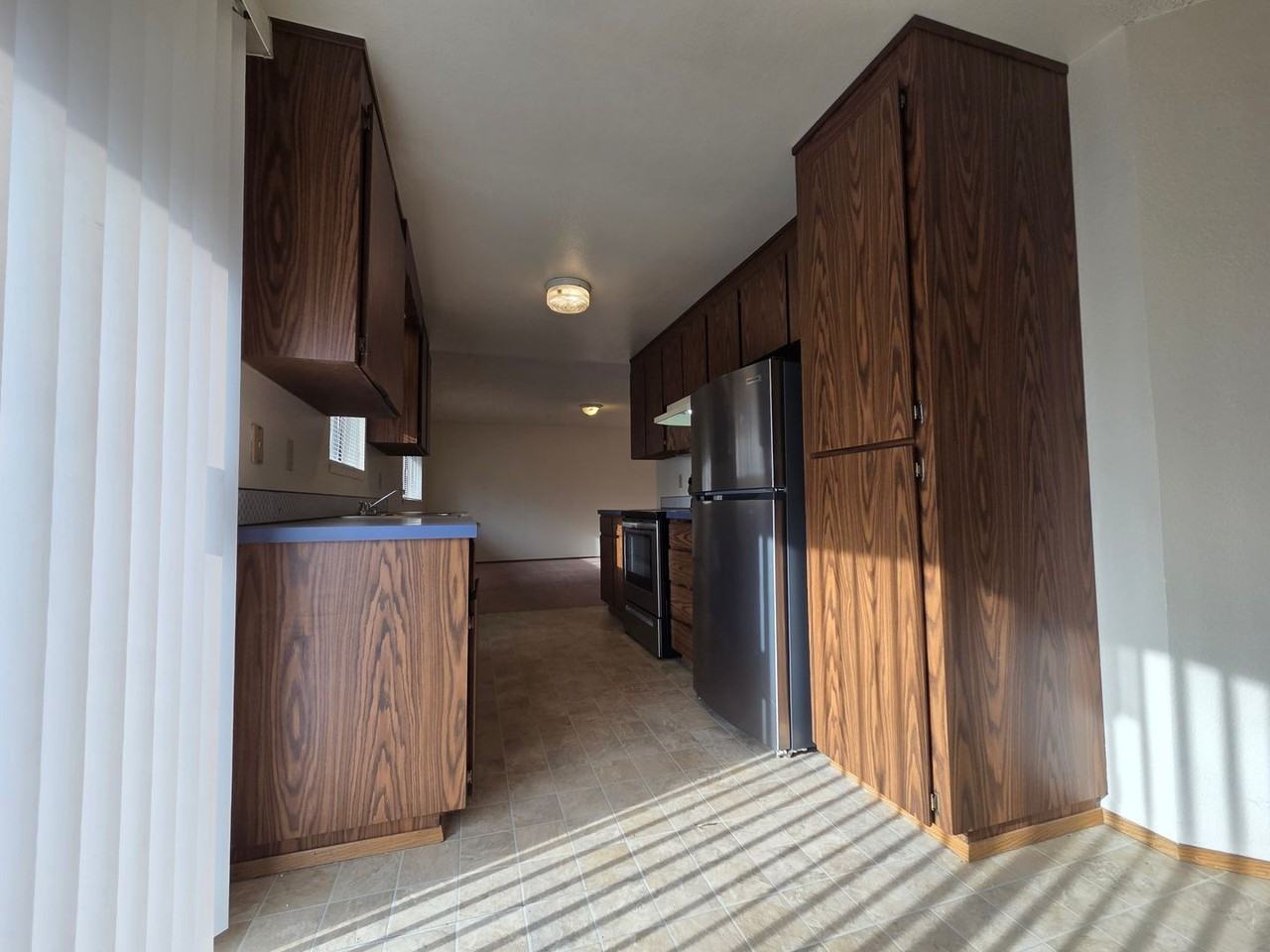 16927 7th Avenue Ct E - Photo 7 of 21