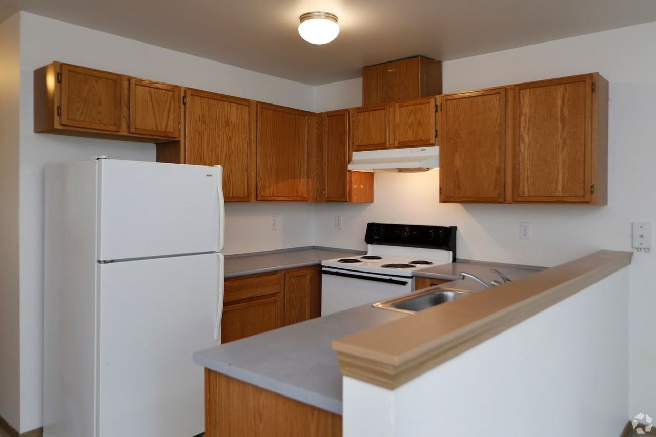 Alexandra Apartments - Photo 5 of 20