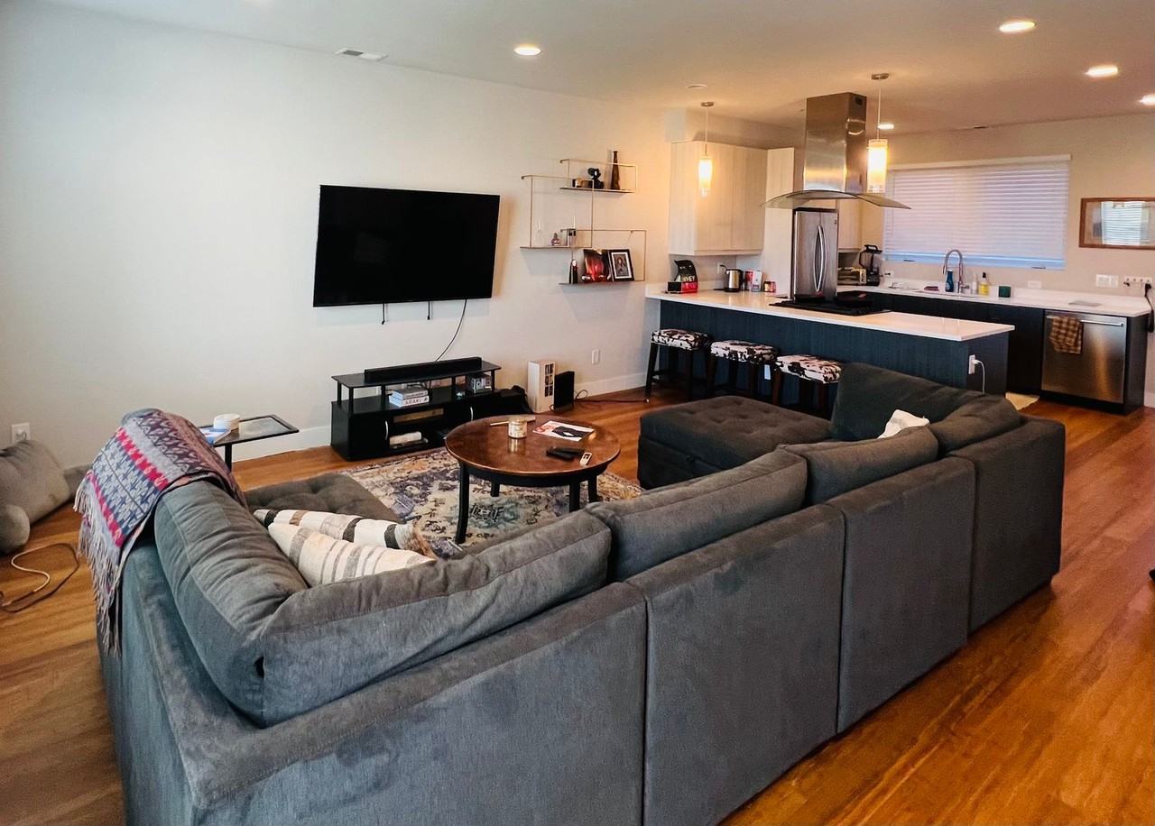 1359 Zenobia St - Photo 5 of 18