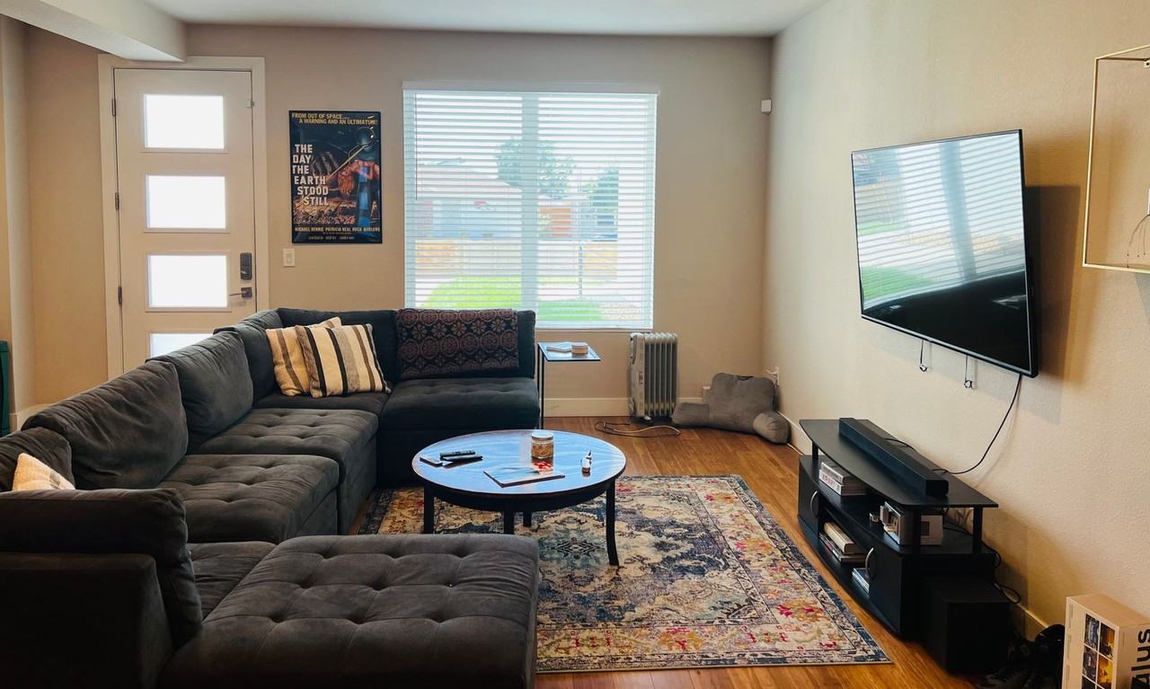 1359 Zenobia St - Photo 6 of 18