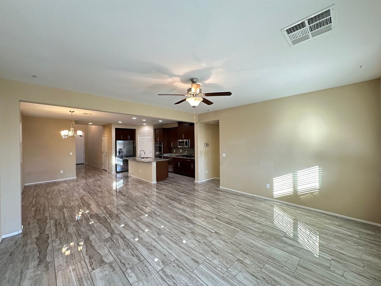 7183 Summer Grove Ave - Photo 3 of 27