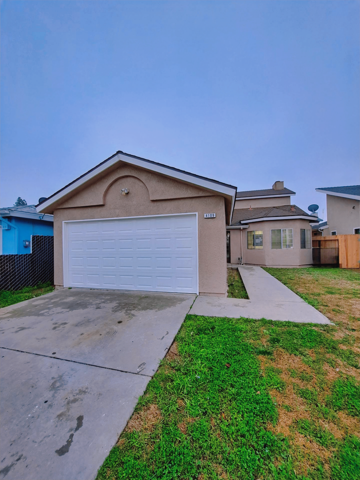 4109 W Cornell Ave - Photo 2 of 21