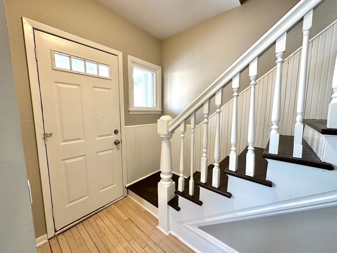 721 N 7th Ave E - Photo 5 of 16