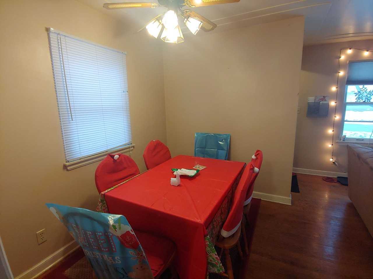 232 W Saint Marie St - Photo 3 of 18